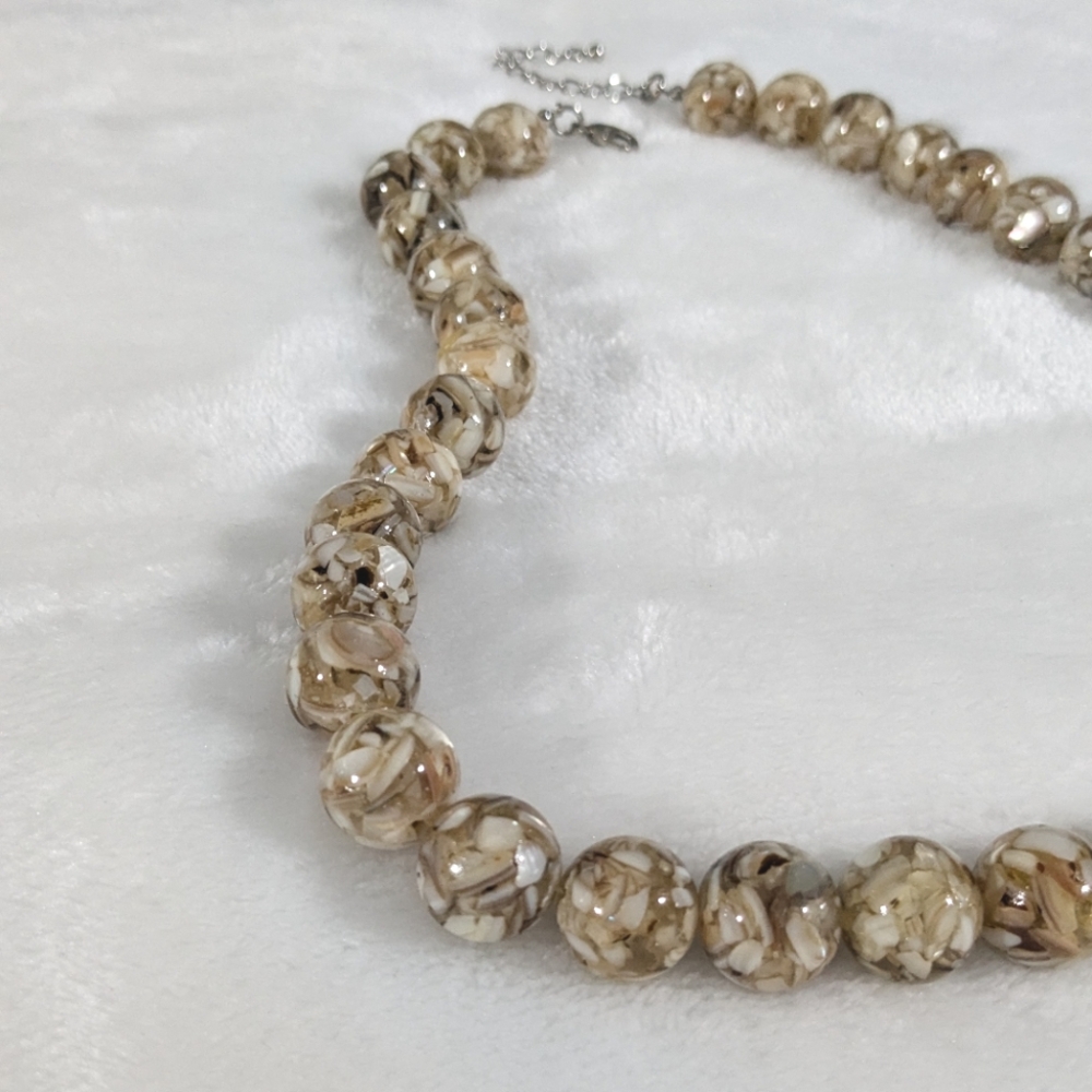 ❤️ Chunky Marbled Stone Ball necklace